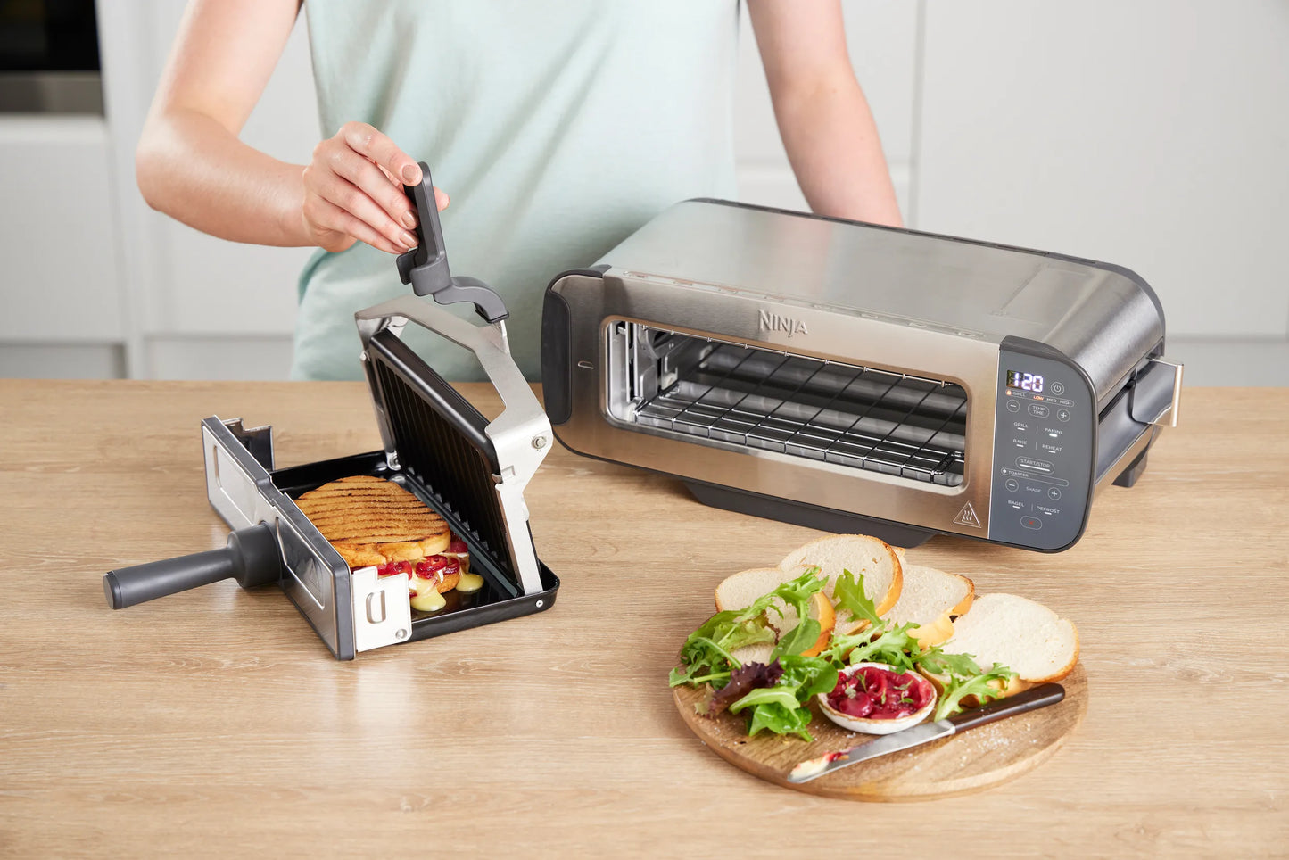 Ninja Foodi 3-in-1 Toaster, Grill & Panini Press ST202EU